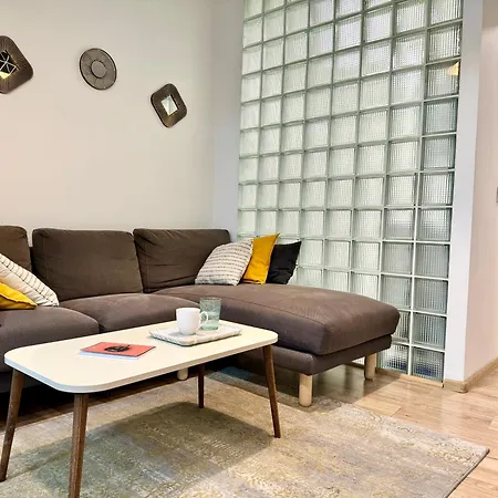 Cozy Near Vitosha Blvd 아파트 소피아